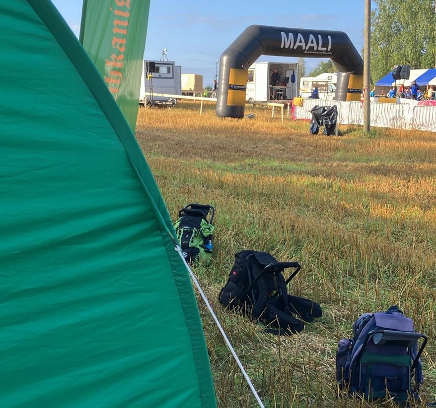 Pihkaniskat  SM-pitkillä  Ponsassa